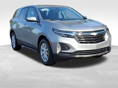 Used 2024 Chevrolet Equinox LT w/ LPO, Floor Liner Package AWD/4WD image 7