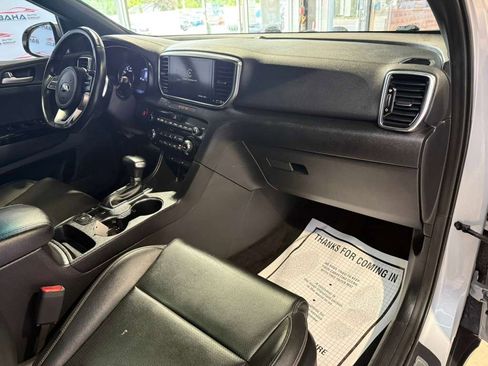 Used 2022 Kia Sportage Nightfall Edition w/ Nighfall AWD Premium Package image 40