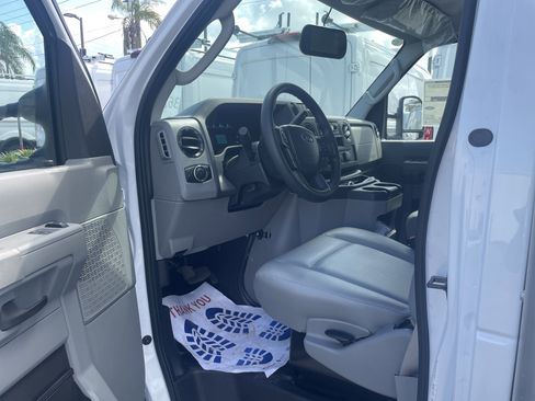 New 2025 Ford E-350 and Econoline 350 Super Duty w/ Power Equipment Group image 9