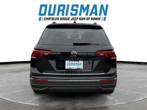Used 2024 Volkswagen Tiguan Wolfsburg Edition image 5
