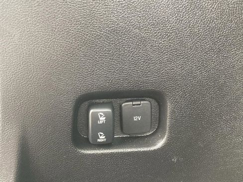 Used 2024 Ford Edge Titanium image 34