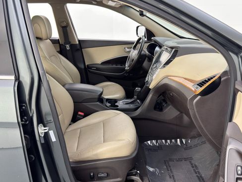 Used 2014 Hyundai Santa Fe w/ Technology Package 05 image 15