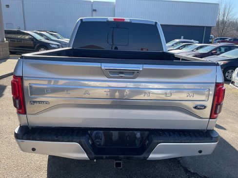 Used 2016 Ford F150 Platinum w/ Equipment Group 701A Luxury AWD/4WD image 6