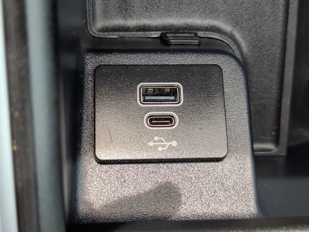 Used 2025 Ford Expedition Tremor AWD/4WD image 28
