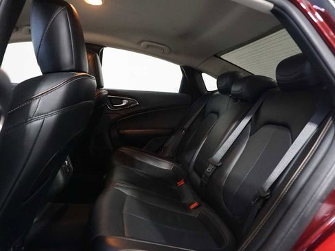 Used 2015 Chrysler 200 C w/ Navigation & Sound Group I image 15