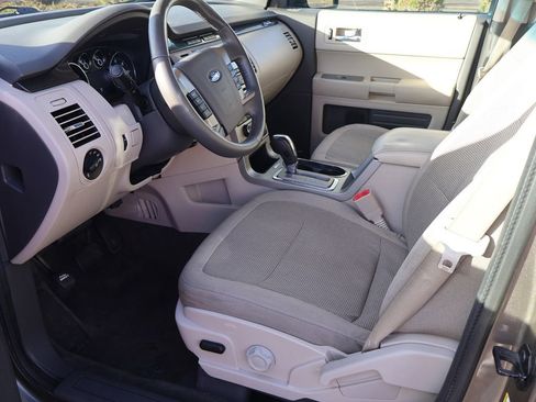 Used 2012 Ford Flex SE image 20