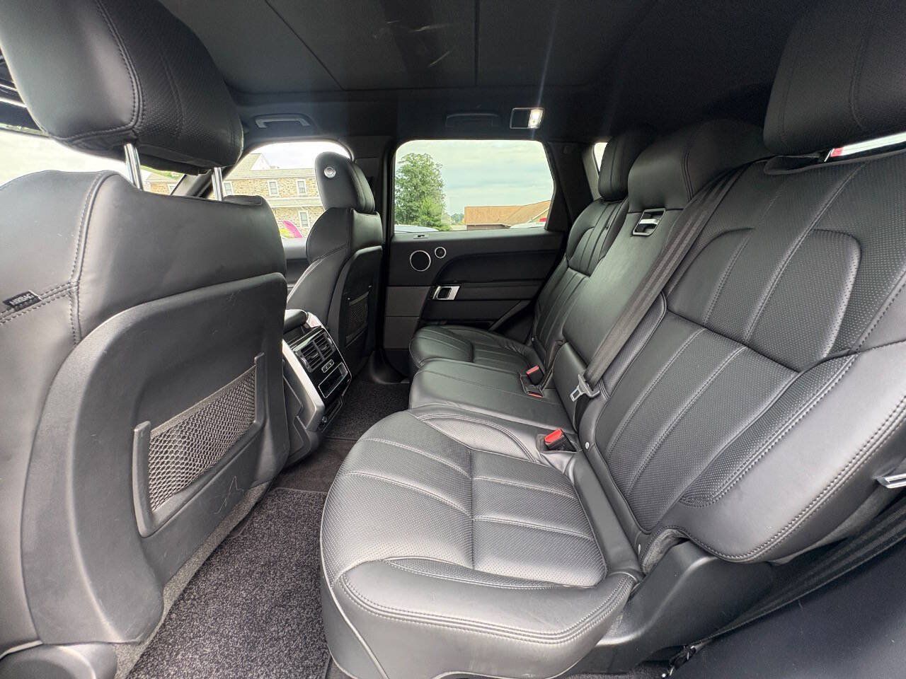 Used 2016 Land Rover Range Rover Sport HSE AWD/4WD image 11