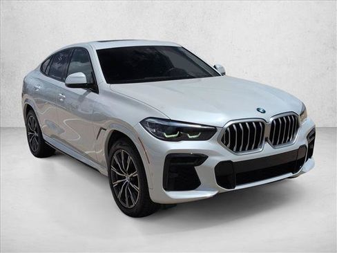 Used 2023 BMW X6 xDrive40i w/ M Sport Package AWD/4WD image 3