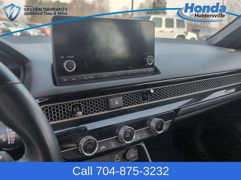 Used 2023 Honda Civic Sport image 28