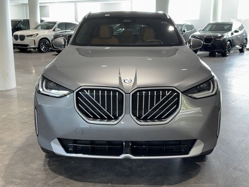New 2026 BMW X3 xDrive30i w/ Premium Package AWD/4WD image 2