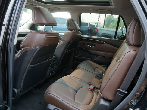 Used 2024 Honda Pilot Elite image 19