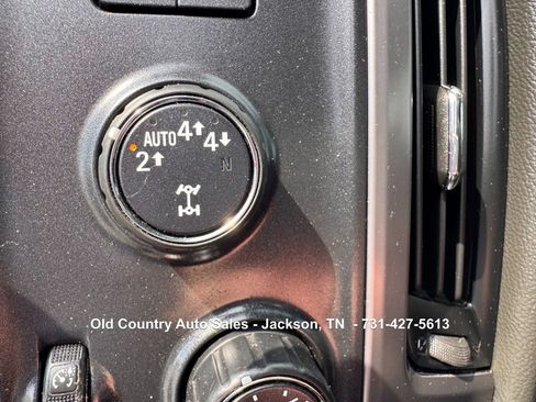 Used 2018 GMC Sierra 1500 SLT AWD/4WD image 30