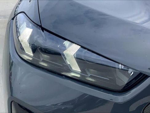 Used 2025 BMW X6 M Competition w/ Executive Package image 27