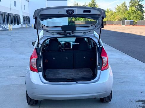 Used 2016 Nissan Versa Note SV FWD image 18
