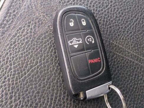 Used 2017 RAM 1500 Limited image 36