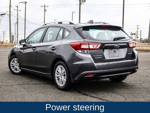 Used 2018 Subaru Impreza 2.0i Premium image 5
