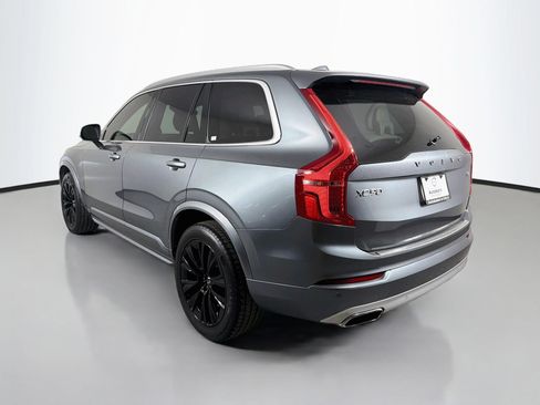 Used 2020 Volvo XC90 T5 Momentum w/ Protection Package Premier AWD/4WD image 8