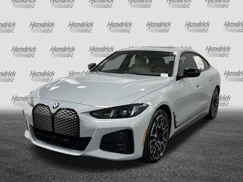 New 2026 BMW i4 eDrive40 w/ M Sport Package RWD image 3