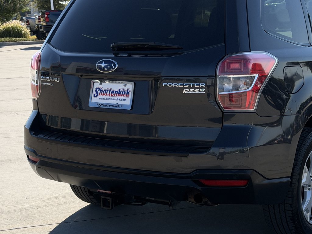Used 2016 Subaru Forester 2.5i Premium w/ Popular Package #2 AWD/4WD image 6