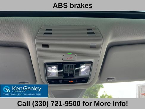 Used 2024 Volkswagen Atlas SEL Premium R-Line AWD/4WD image 39