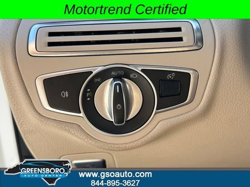 Used 2020 Mercedes-Benz C 300 4MATIC Sedan image 33