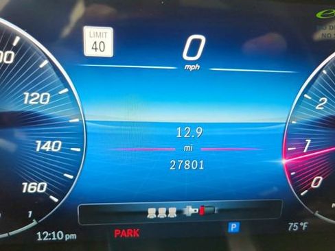 Used 2024 Mercedes-Benz C 300 4MATIC Sedan w/ Pinnacle Trim Package image 39