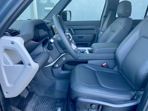 Certified 2025 Land Rover Defender 110 S AWD/4WD image 14