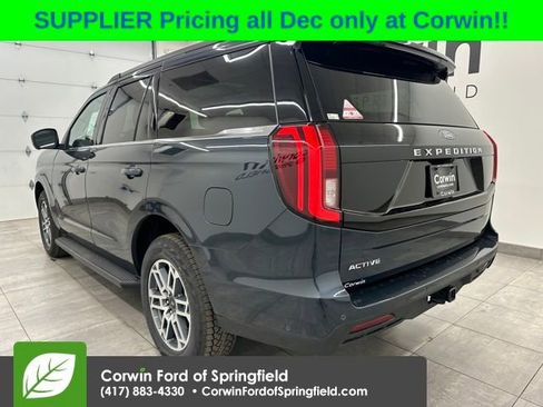 New 2025 Ford Expedition Active image 3