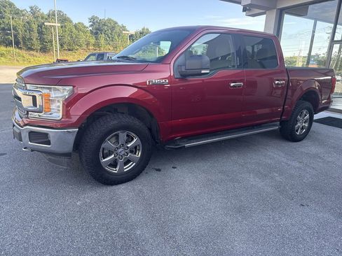 Used 2018 Ford F150 XLT w/ Equipment Group 302A Luxury image 3