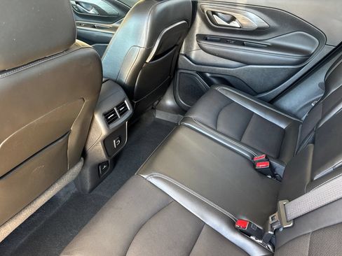 Certified 2022 GMC Terrain SLT AWD/4WD image 13