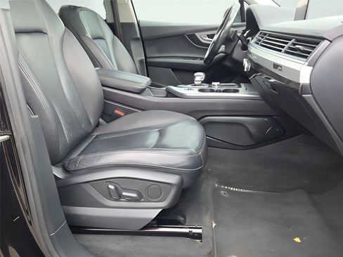 Used 2019 Audi Q7 2.0T Premium w/ Convenience Package AWD/4WD image 4