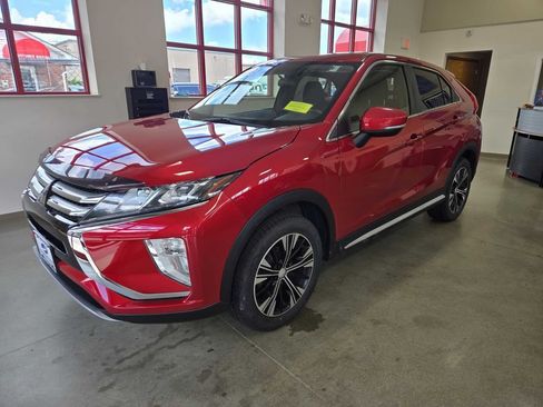 Used 2019 Mitsubishi Eclipse Cross SE AWD/4WD image 2