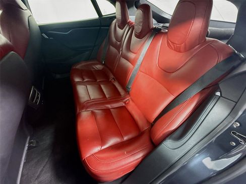 Used 2021 Tesla Model S Long Range Plus image 13