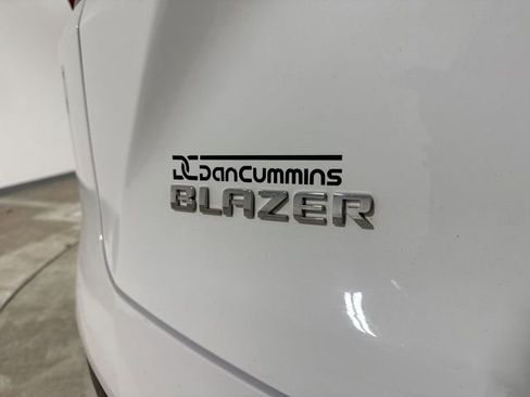 Used 2021 Chevrolet Blazer LT FWD image 25