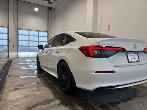 Certified 2025 Honda Civic Sport image 10