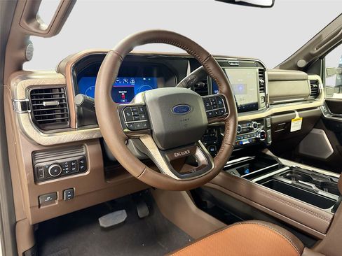 New 2026 Ford F250 King Ranch w/ Chrome Package AWD/4WD image 9