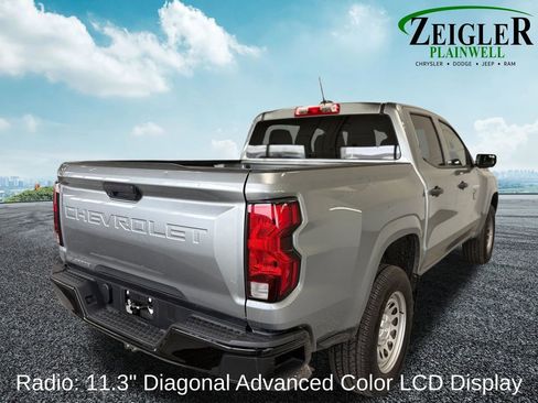 Used 2023 Chevrolet Colorado W/T RWD image 6