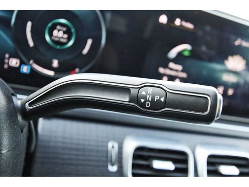 Used 2020 Mercedes-Benz GLE 350 4MATIC image 18