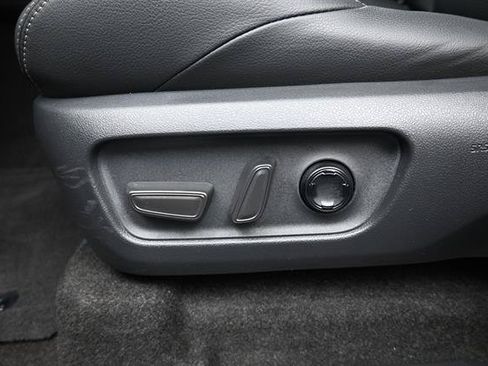 Certified 2026 Toyota 4Runner Limited AWD/4WD image 7