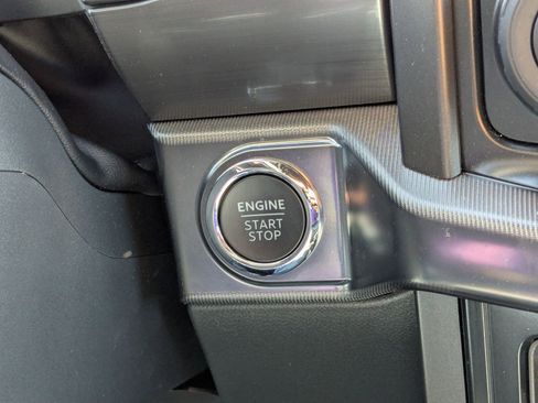 Certified 2025 Ford F150 Lariat AWD/4WD image 25