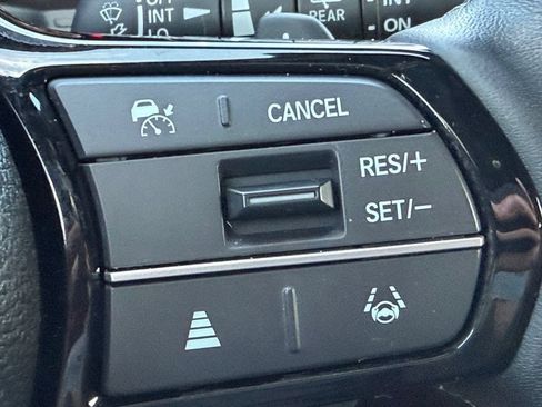 Used 2025 Honda Civic Sport image 29
