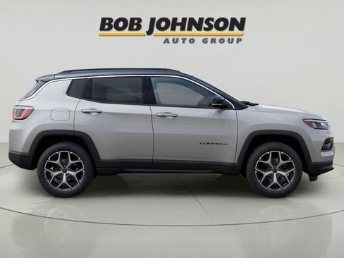 New 2026 Jeep Compass Limited AWD/4WD image 8