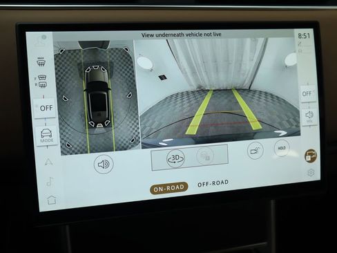 New 2026 Land Rover Range Rover SE image 17