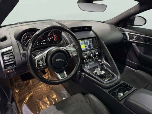 Used 2018 Jaguar F-TYPE Coupe image 36