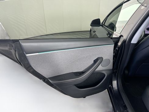 Used 2025 Tesla Model 3 Long Range RWD image 26