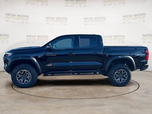 New 2026 Chevrolet Colorado ZR2 image 2