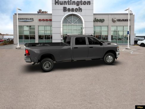 New 2026 RAM 3500 Tradesman image 15