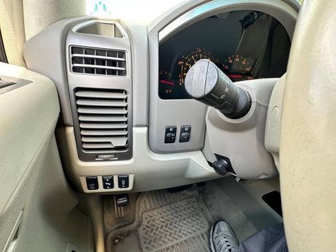 Used 2005 INFINITI QX56 4WD image 38