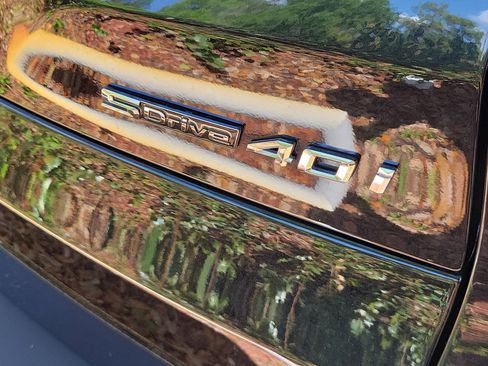 Used 2024 BMW X5 sDrive40i w/ Premium Package image 5