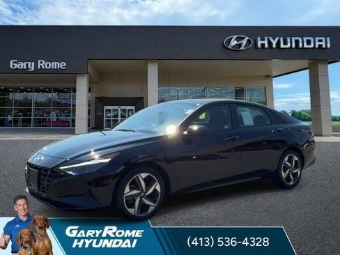 Certified 2023 Hyundai Elantra SEL w/ Convenience Package FWD image 4